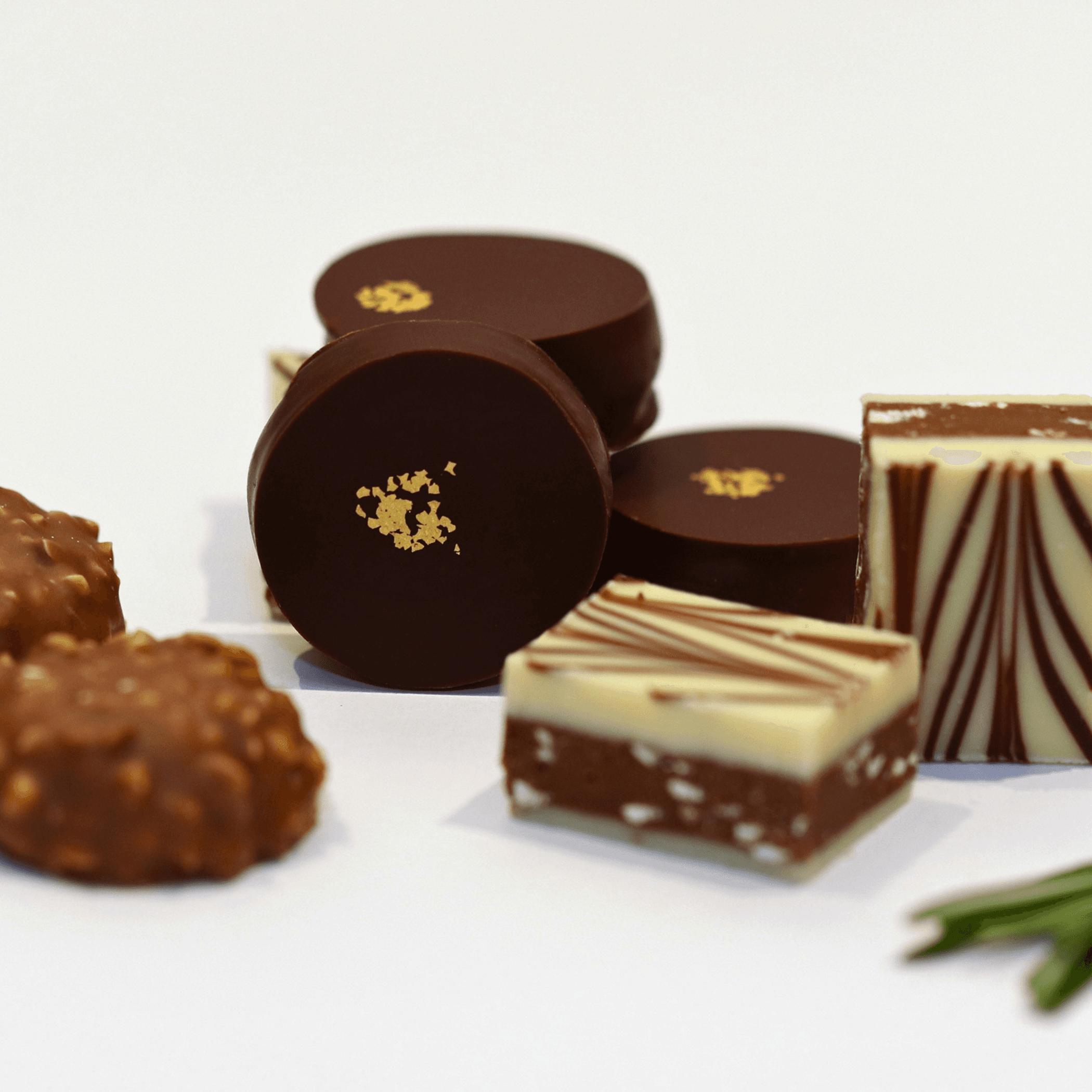 Bon-bon Chocolate Pralines (8pcs)